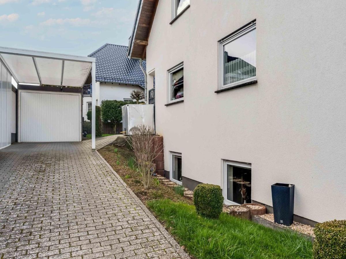 Holiday Home In The Eifel-Mosel With Garden Roes Exterior foto