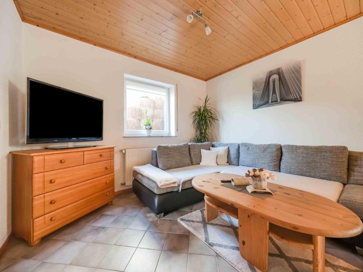 Holiday Home In The Eifel-Mosel With Garden Roes Exterior foto