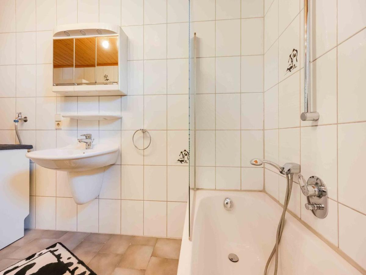 Holiday Home In The Eifel-Mosel With Garden Roes Exterior foto